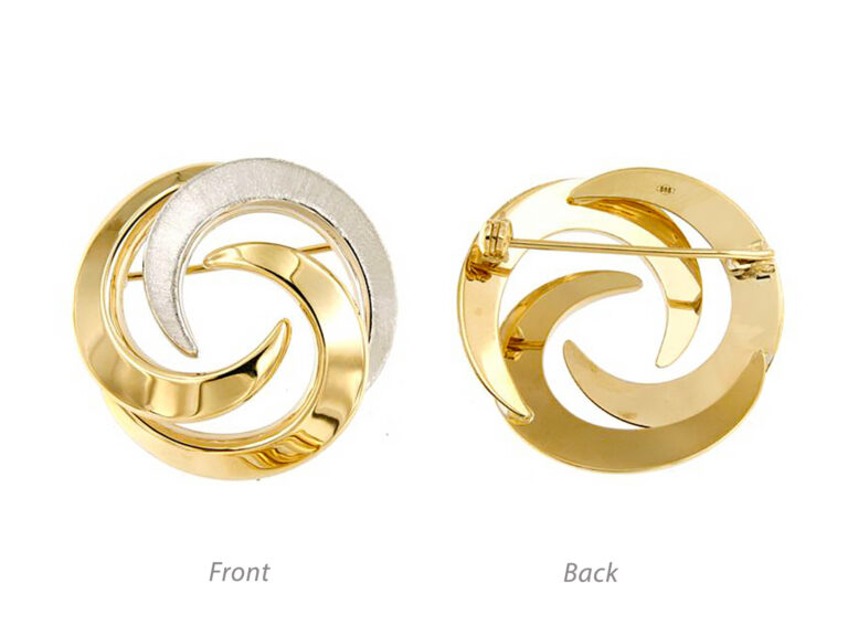 Classic style brooch