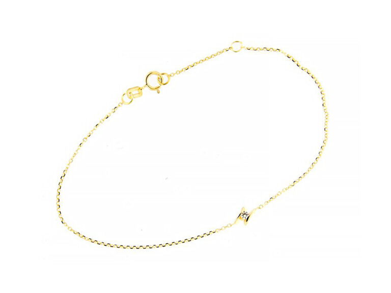 Classic bracelet wth stone